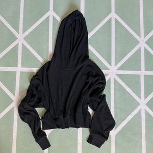 Alo Yoga Muse Cropped Hoodie Black